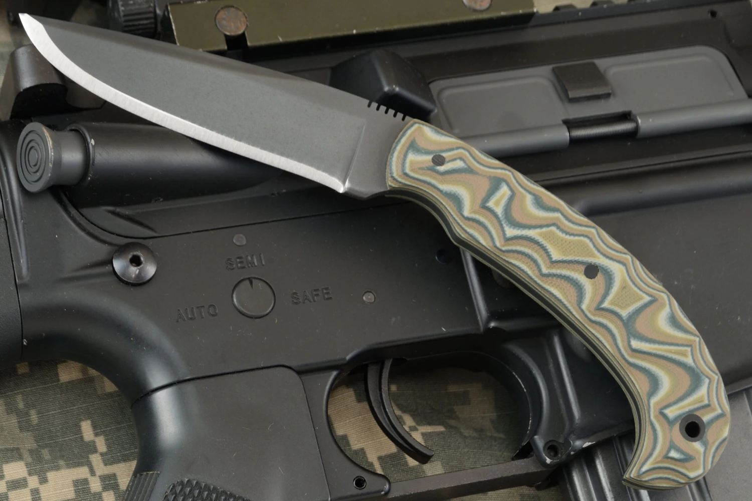 Contingency With Sculpted Multicam G10 (IWB Sheath) 2 Contingency With Sculpted Multicam G10 (IWB Sheath) - Image 2