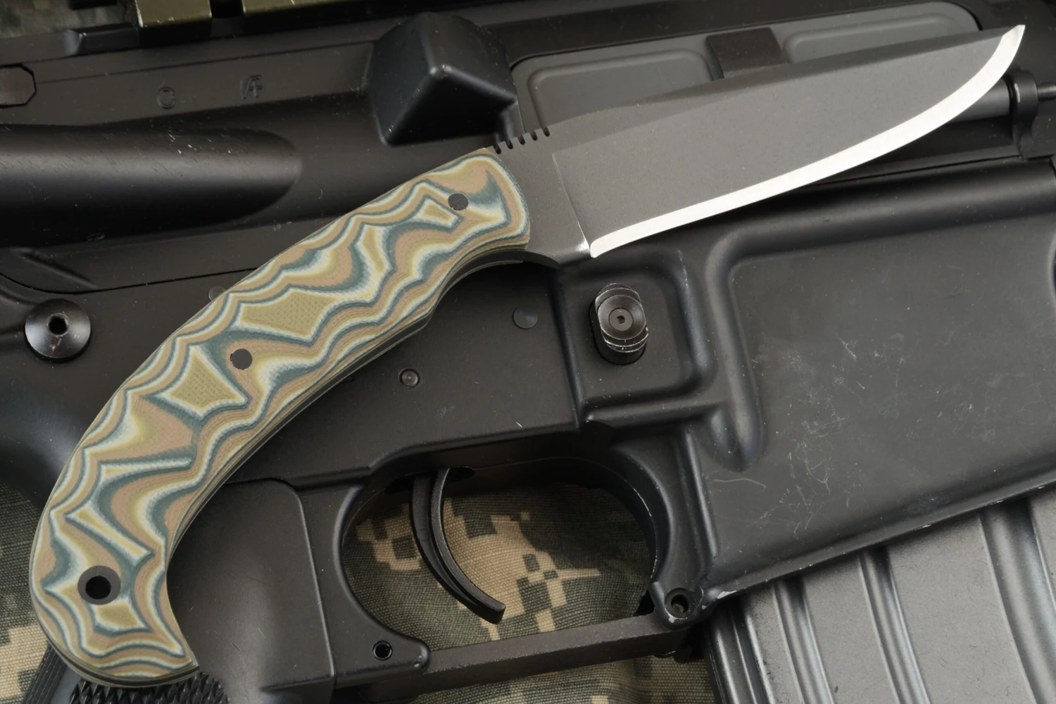 Contingency With Sculpted Multicam G10 (IWB Sheath) 4 Contingency With Sculpted Multicam G10 (IWB Sheath) - Image 4