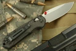 Benchmade Mini Freek With Carbon Fiber (565-1) -Optimal Knives Store 102448 5 x