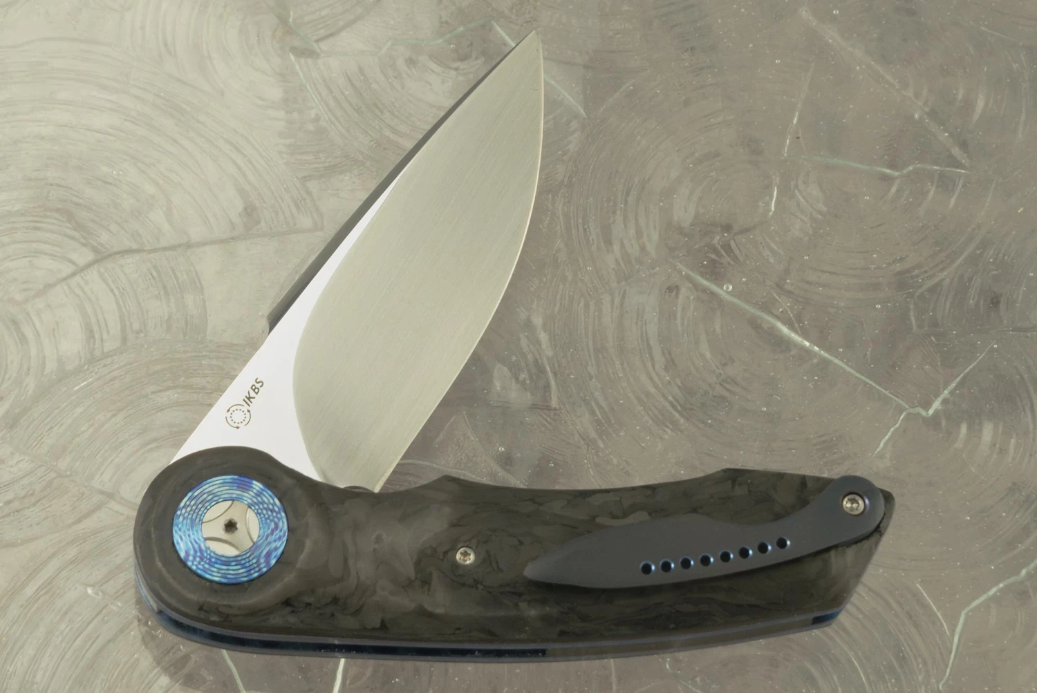 Gold Mini Flipper With Marble Carbon Fiber And Timascus Pivot Collar (Ceramic IKBS) - CPM-154 4 Gold Mini Flipper With Marble Carbon Fiber And Timascus Pivot Collar (Ceramic IKBS) - CPM-154 - Image 4