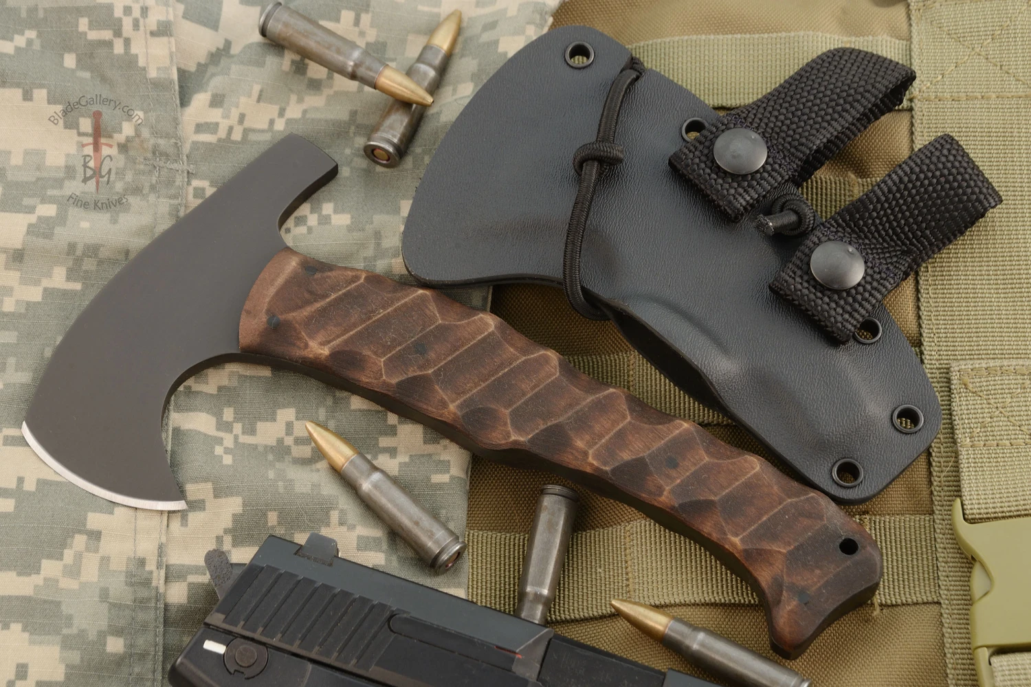 Hunter Axe LT With Sculpted Maple And Caswell 1 Hunter Axe LT With Sculpted Maple And Caswell