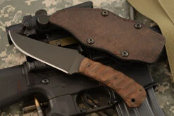 Belt Knife With Sculpted Walnut