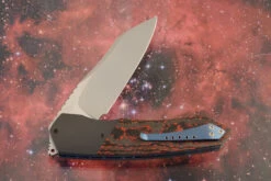 Simba Midi Front Flipper With Lava Flow FatCarbon And Zirconium (IKBS) - M390 8 Simba Midi Front Flipper With Lava Flow FatCarbon And Zirconium (IKBS) - M390 -Optimal Knives Store 104907 4 x