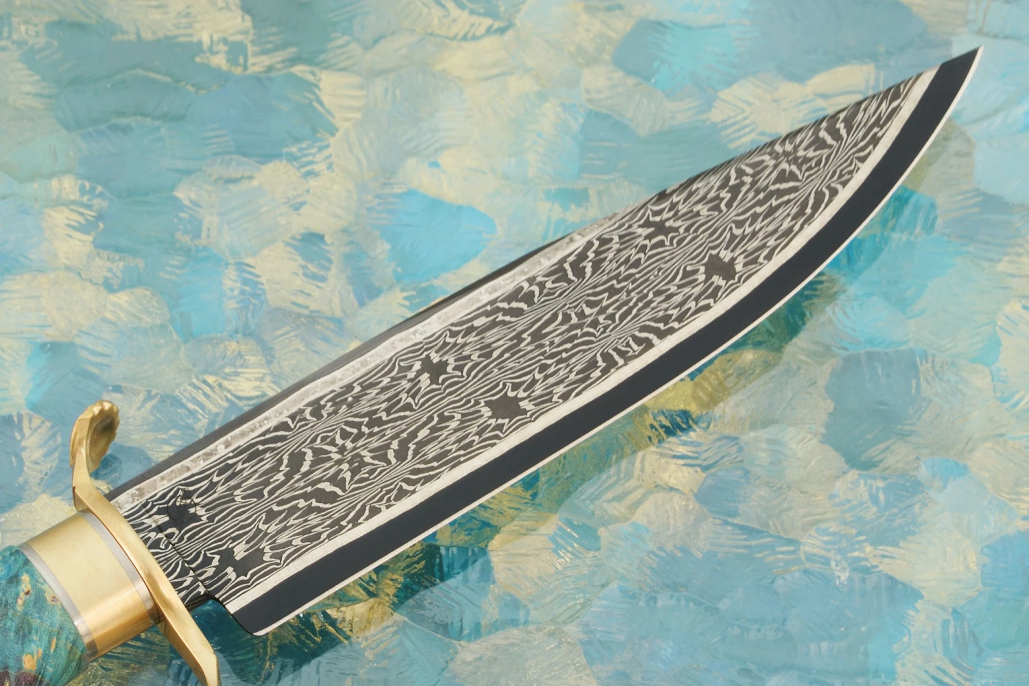 Damascus Clamshell Bowie With Maple 6 Damascus Clamshell Bowie With Maple - Image 6