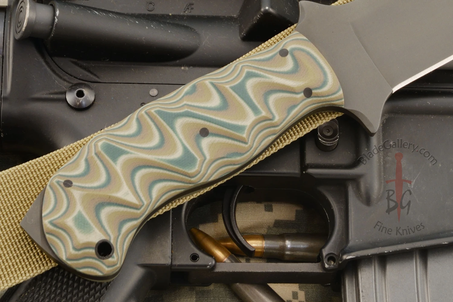 Utility Crusher With Sculpted Camo G10 2 Utility Crusher With Sculpted Camo G10 - Image 2