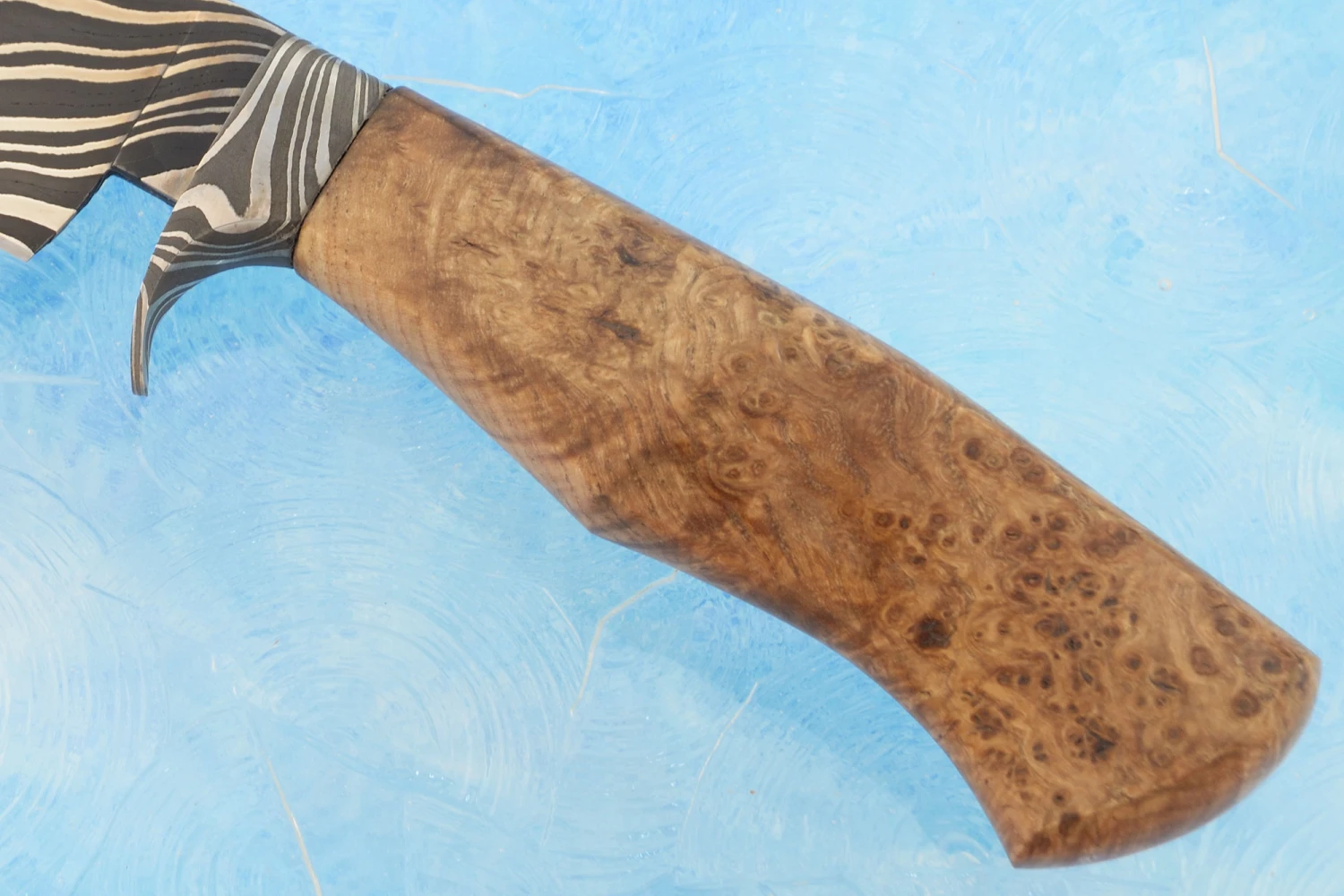 Twist Damascus Hunter With Thuya Burl 4 Twist Damascus Hunter With Thuya Burl - Image 4