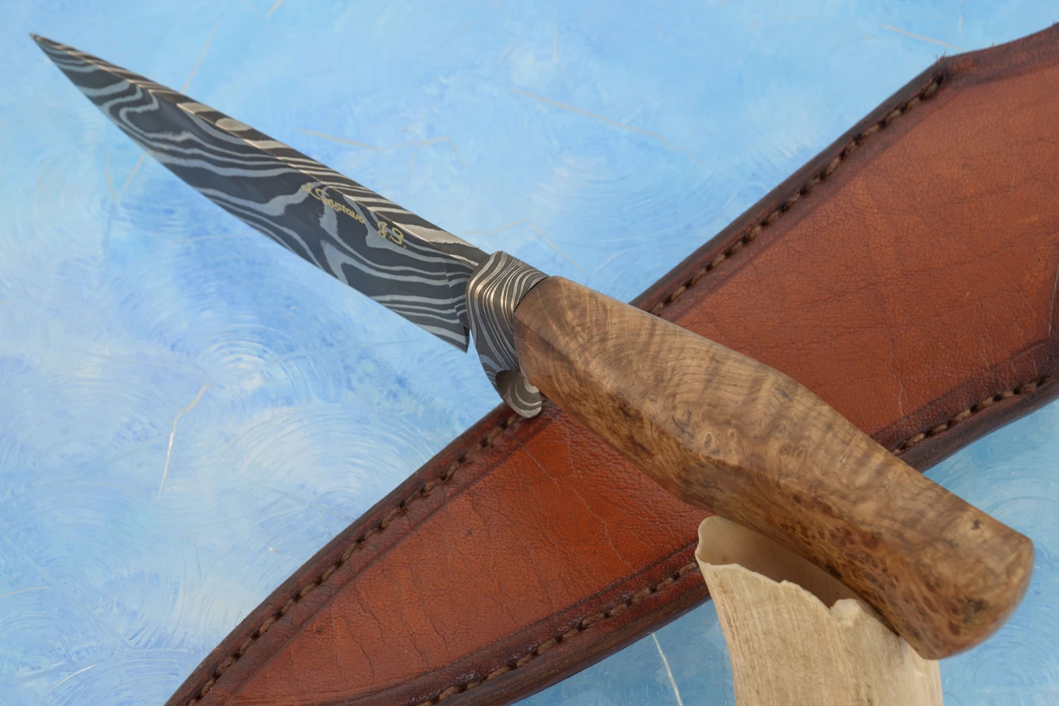 Twist Damascus Hunter With Thuya Burl 5 Twist Damascus Hunter With Thuya Burl - Image 5