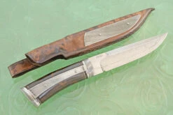 Damascus Hunter With Desert Ironwood