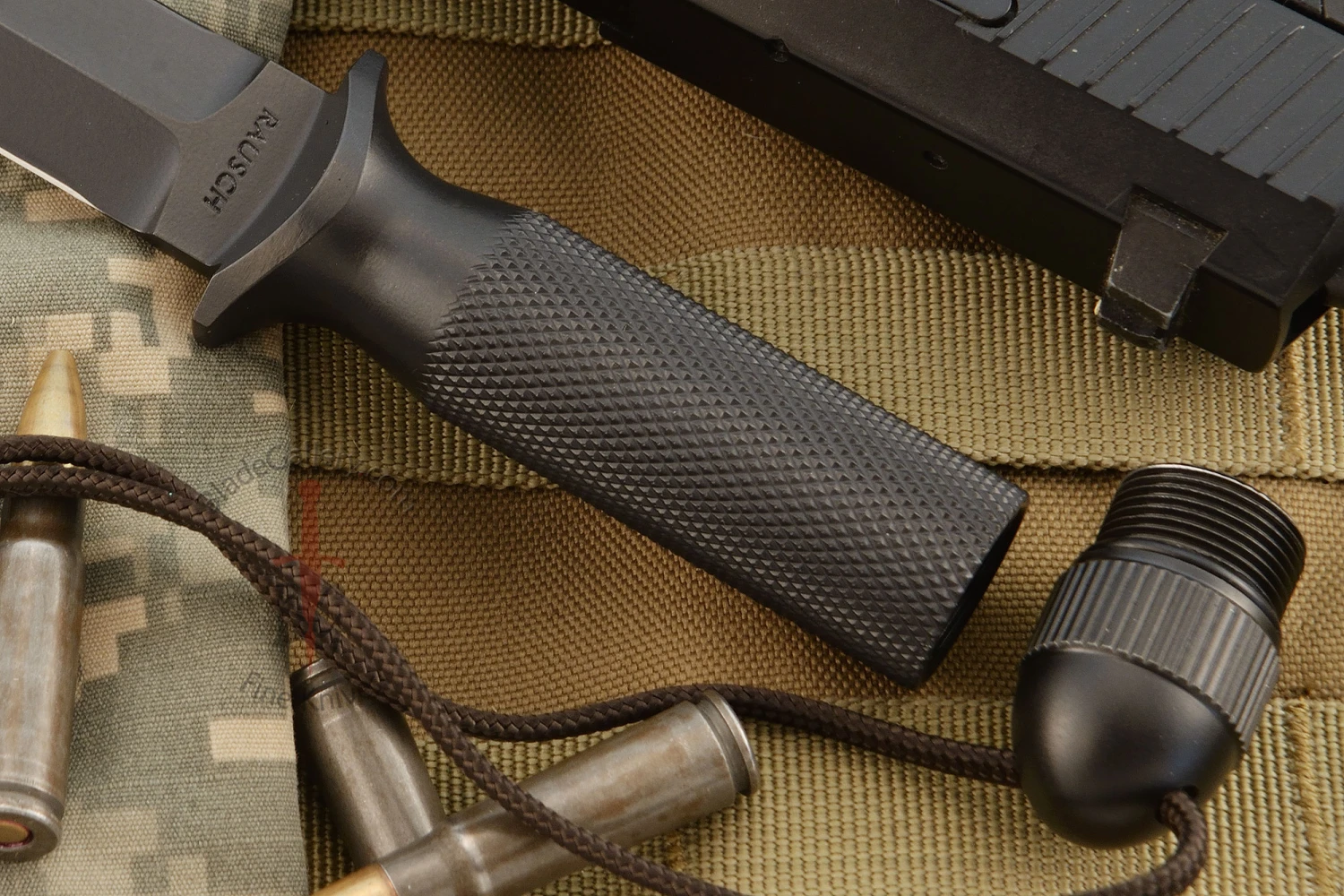 Badger Boot Dagger Integral Survival Knife 2 Badger Boot Dagger Integral Survival Knife - Image 2