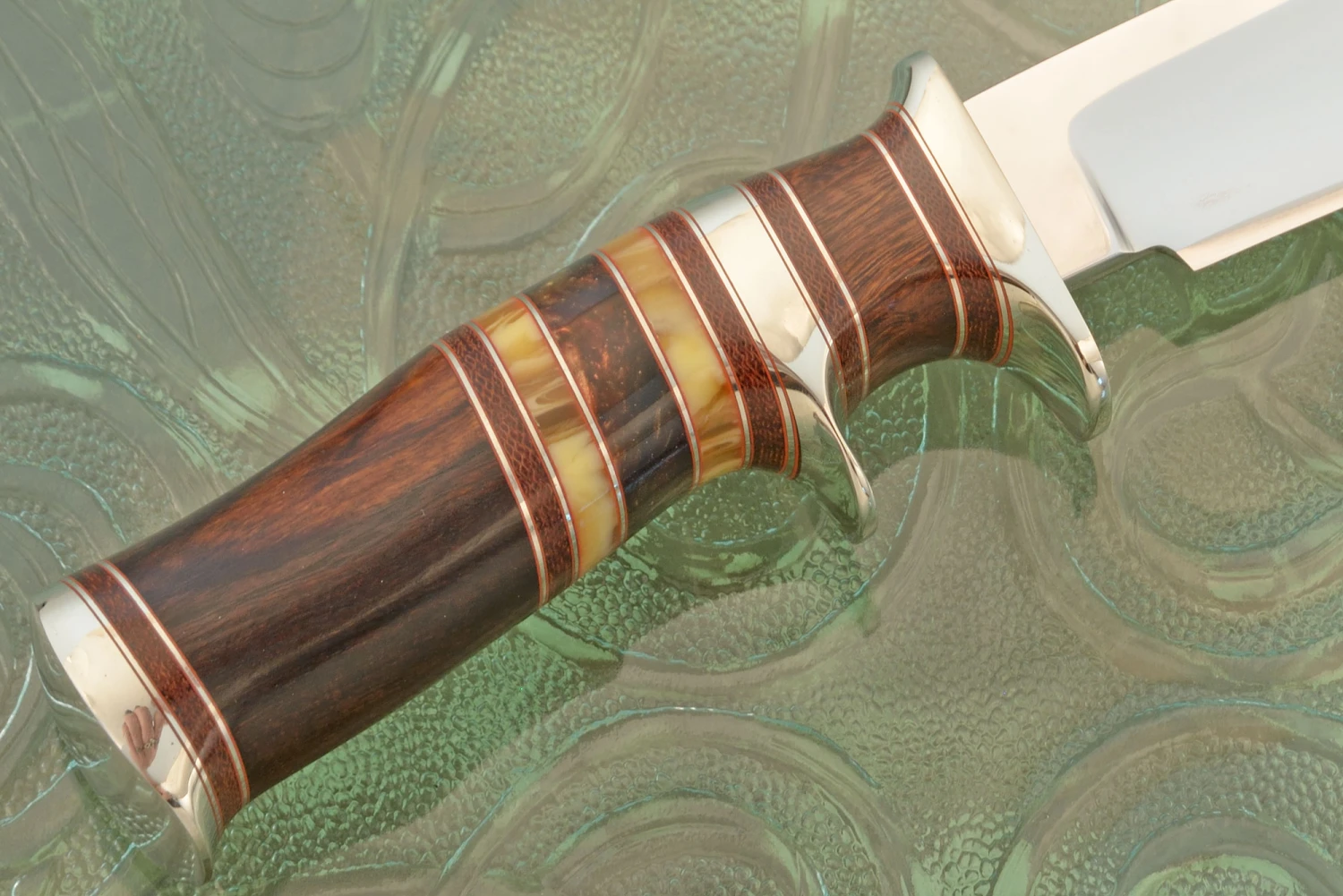 Sub-Hilt Fighter With Ironwood, Micarta, And Amber 5 Sub-Hilt Fighter With Ironwood, Micarta, And Amber - Image 5