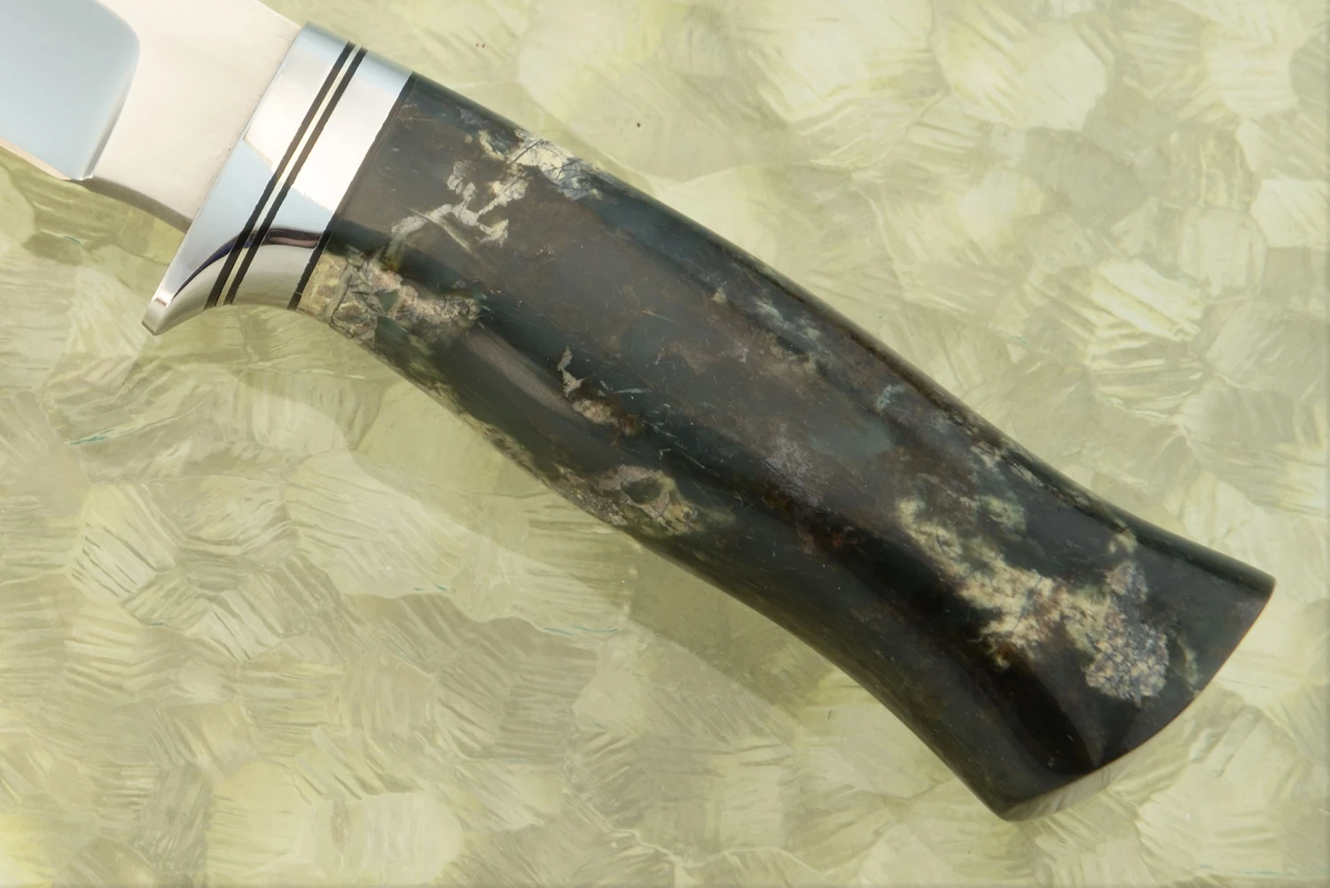 Jade Hunter 3 Jade Hunter - Image 3