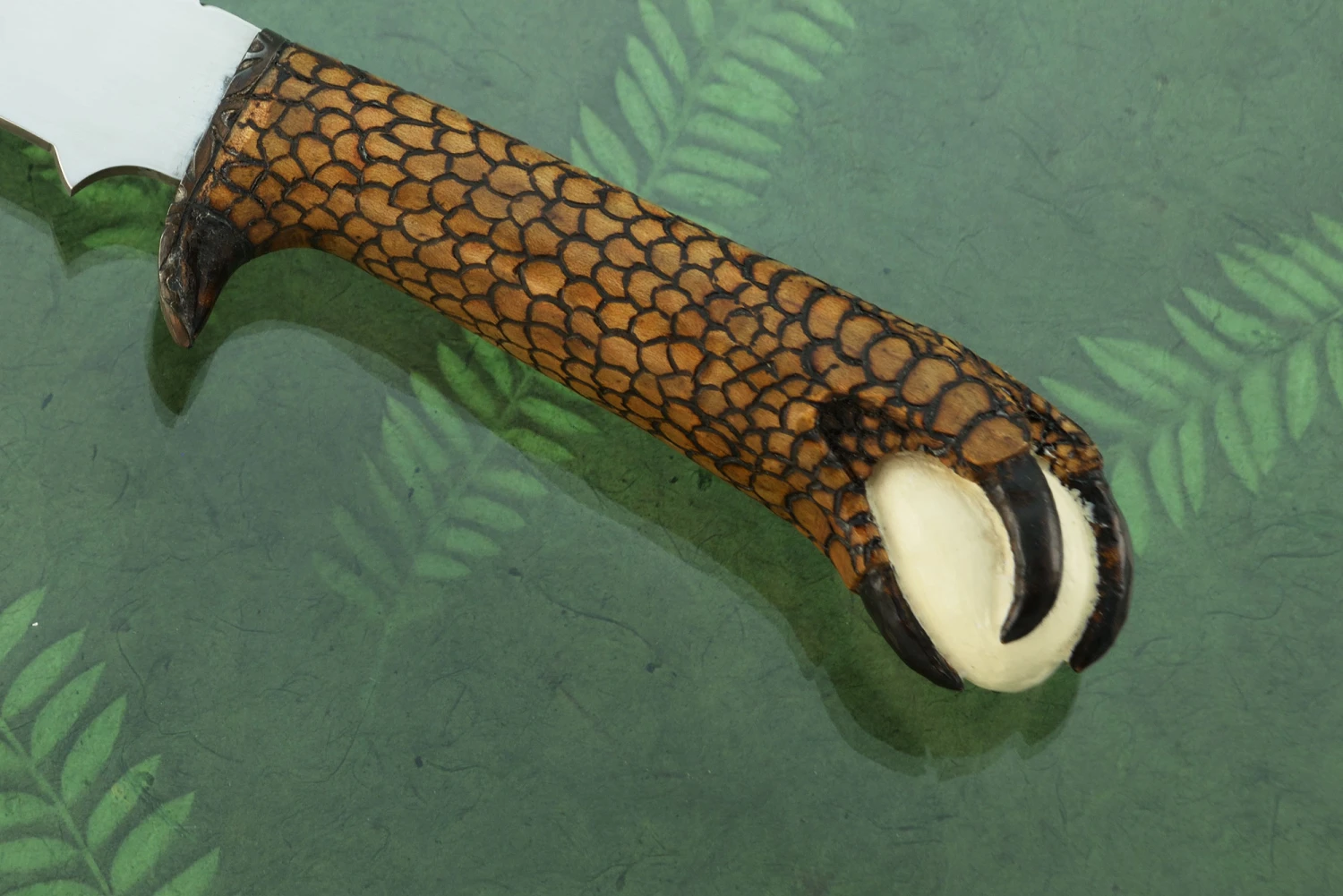 Dragon's Claw Upswept Hunter 5 Dragon's Claw Upswept Hunter - Image 5