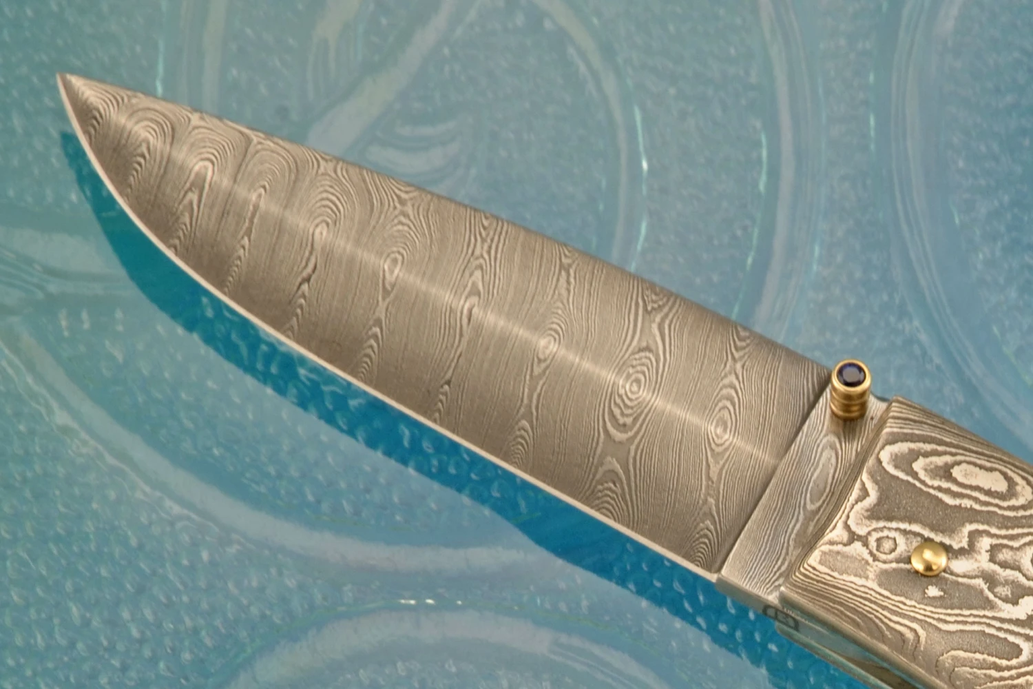 Damascus Lockback With Blacklip Mother Of Pearl 2 Damascus Lockback With Blacklip Mother Of Pearl - Image 2