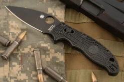 Spyderco Manix 2 Lightweight With Black FRCP And Black CTS-BD1N (C101PBBK2)
