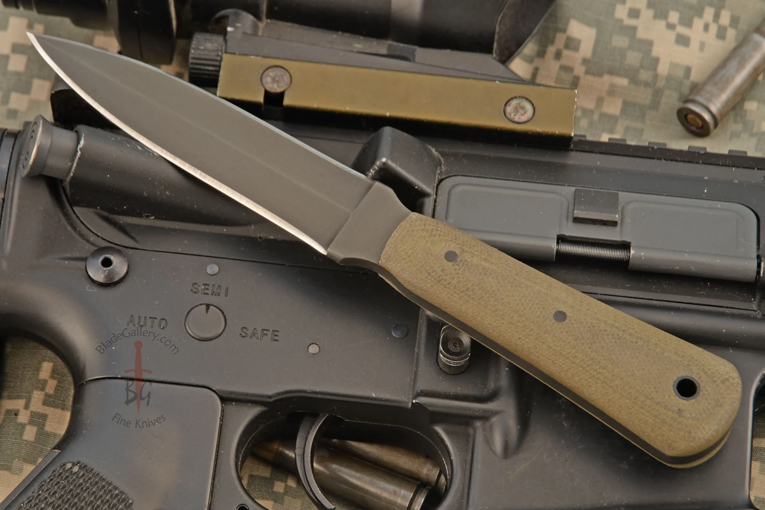 Defense Dagger With Green Laminate 2 Defense Dagger With Green Laminate - Image 2