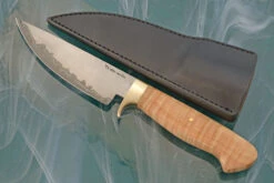 San Mai Hunter With Curly Maple
