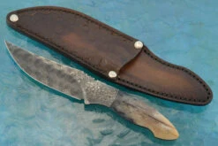 Damascus Hunter With Giraffe Bone