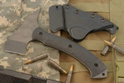 F13 Tomahawk - Carbon