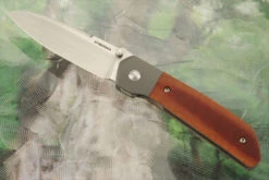Mula Bolsterlock Front Flipper With Natural Micarta - CPM-154