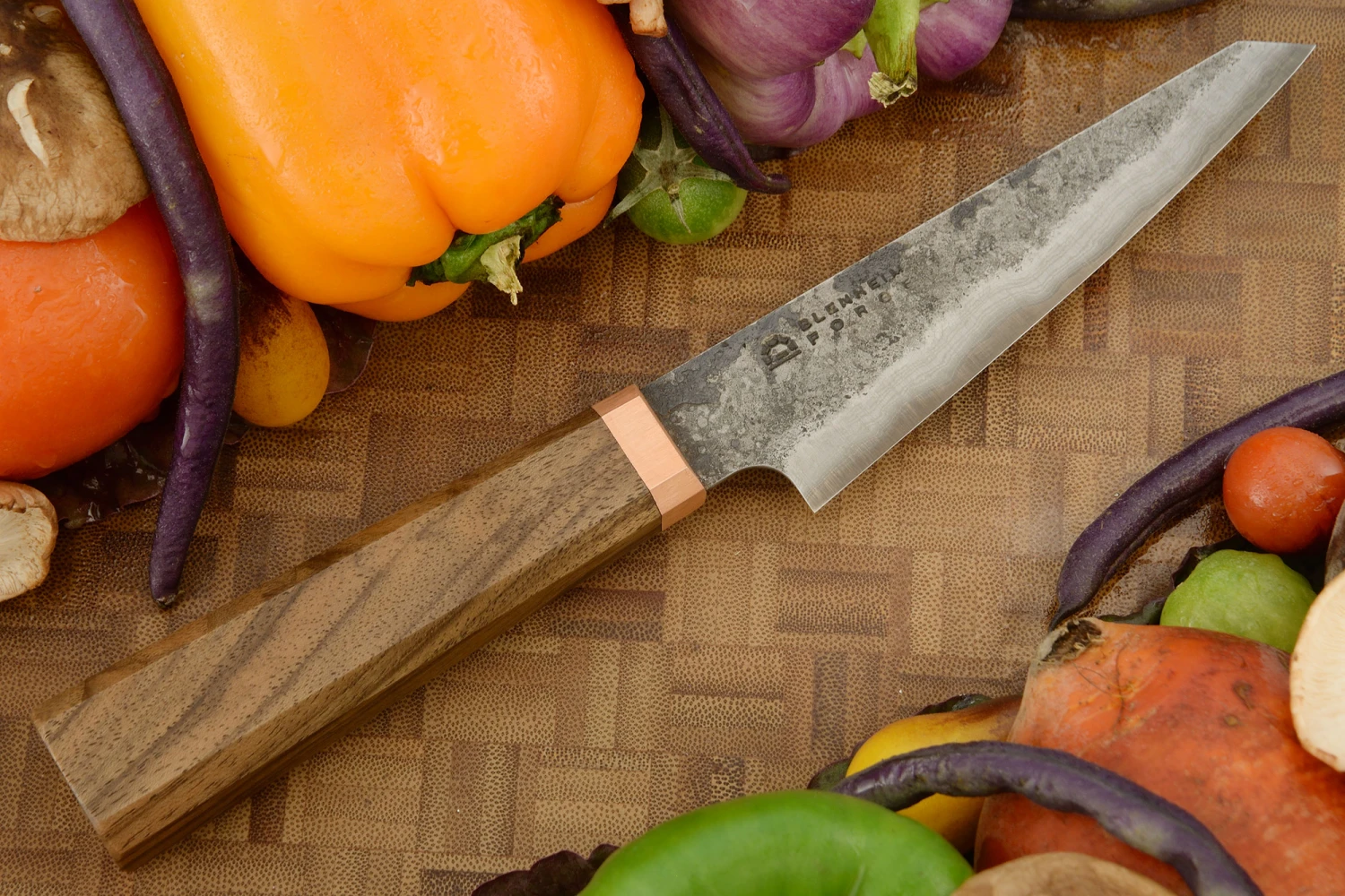 Damascus San Mai Utility Knife (5-1/4 In.) With Walnut And Copper 1 Damascus San Mai Utility Knife (5-1/4 In.) With Walnut And Copper