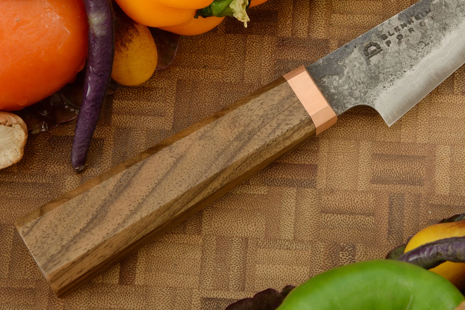 Damascus San Mai Utility Knife (5-1/4 In.) With Walnut And Copper 3 Damascus San Mai Utility Knife (5-1/4 In.) With Walnut And Copper - Image 3