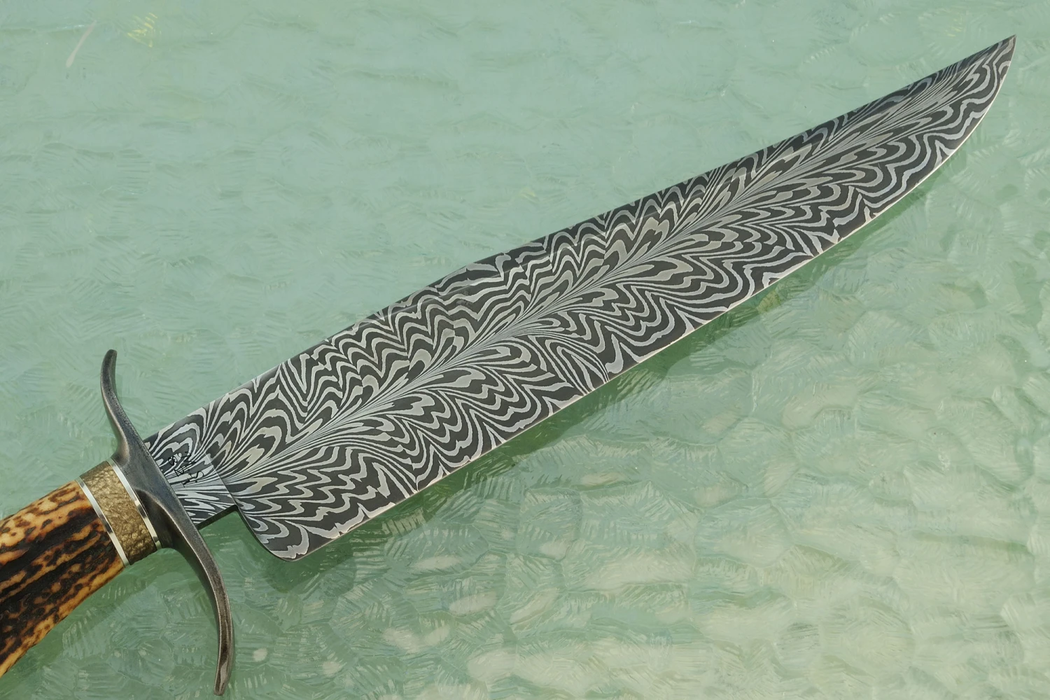 Feather Pattern Damascus Bowie With Sambar Stag And Wrought Iron 7 Feather Pattern Damascus Bowie With Sambar Stag And Wrought Iron - Image 7